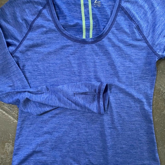 Zella Women's Heather Blue Long Sleeve With Thumbholes Activewear Shirt Size S - Picture 6 of 12